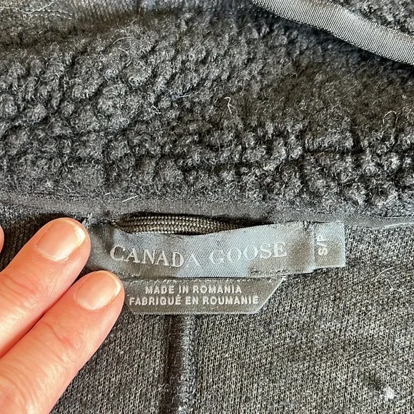 Canada Goose Fleece Hooded Jacket - Picture 6 of 12